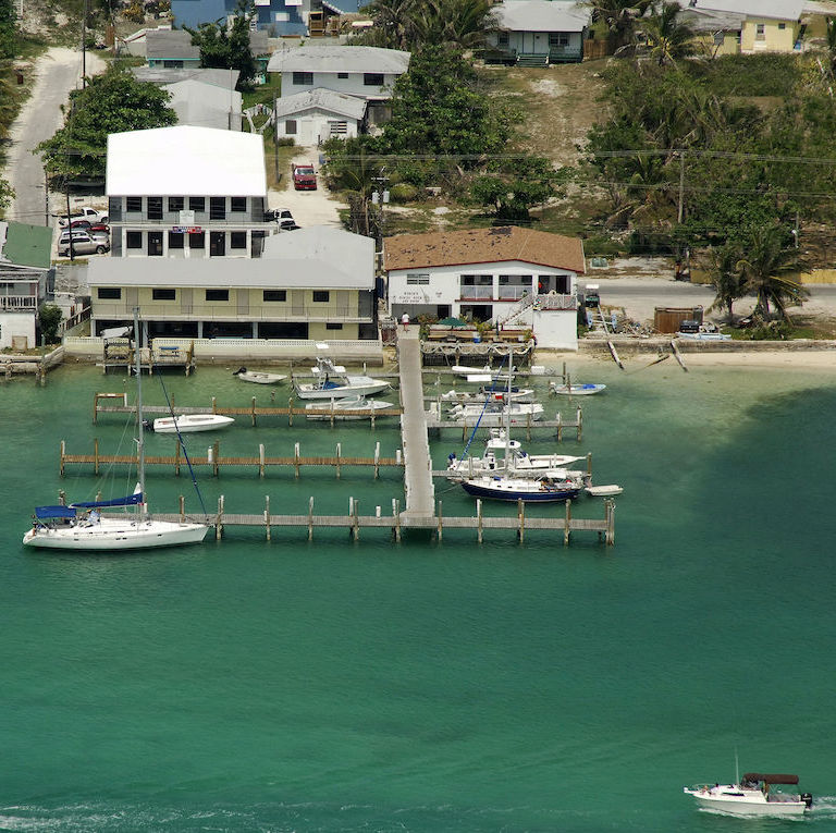 weechs marina dock bimini bahamas